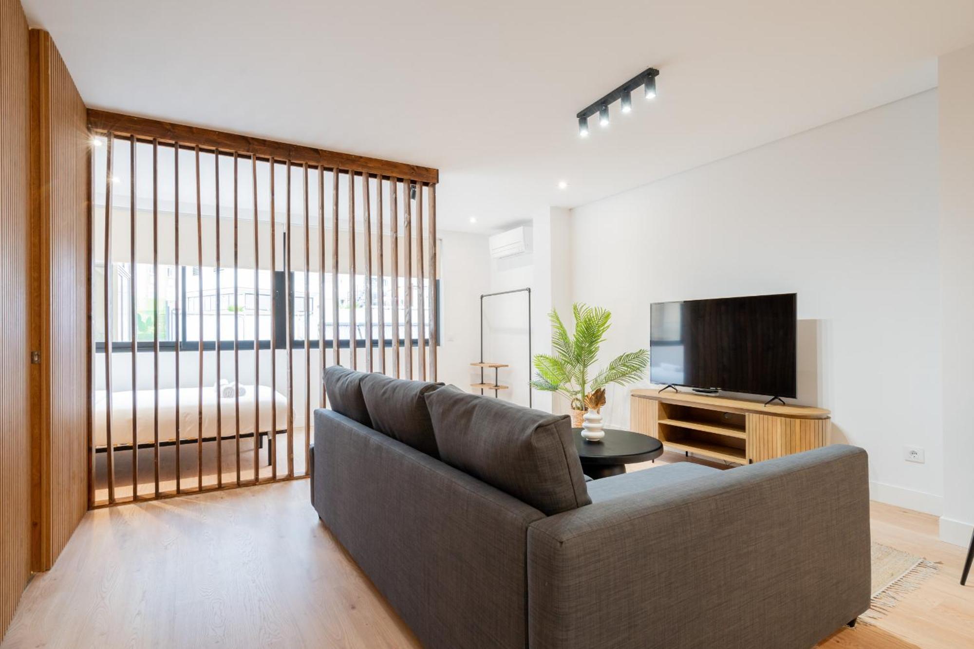 Apartamento Reformado Para 6 Personas En Plena Gran Via Alquiler Temporal Madrid Bagian luar foto